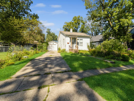 401 E 10TH ST S, NEWTON, IA 50208 - Image 1