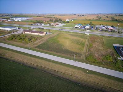 1 LANG CREEK AVENUE, GRINNELL, IA 50112, photo 3 of 5