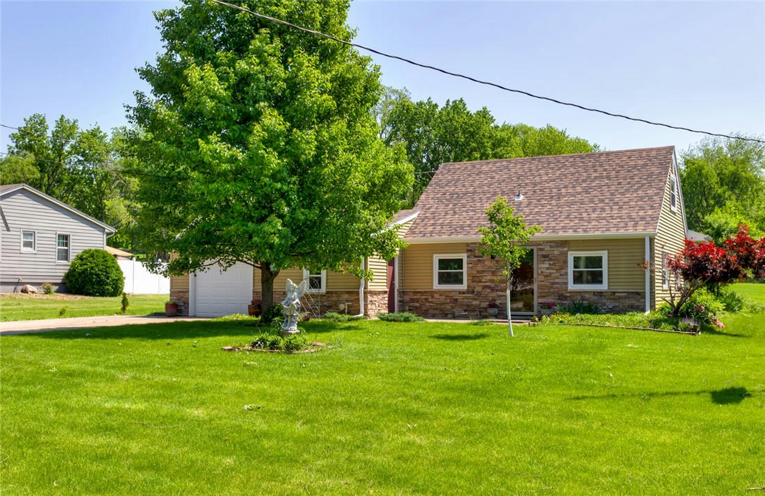 1625 NW 80TH ST, CLIVE, IA 50325, photo 1 of 28