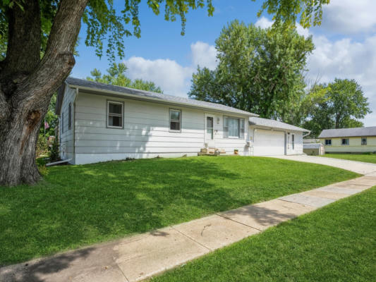 802 N 9TH AVE E, NEWTON, IA 50208 - Image 1