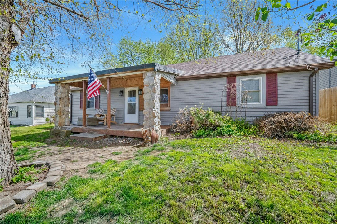 809 N ROCHE ST, KNOXVILLE, IA 50138, photo 1 of 24
