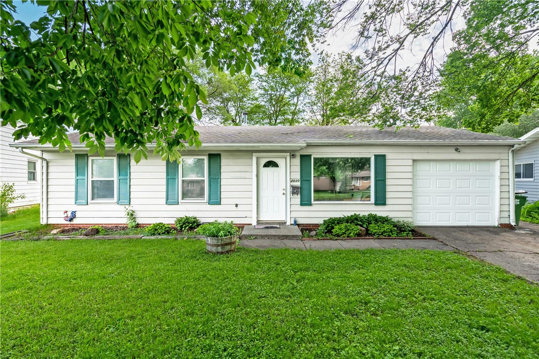 2030 MELROSE AVE, AMES, IA 50010, photo 1 of 17